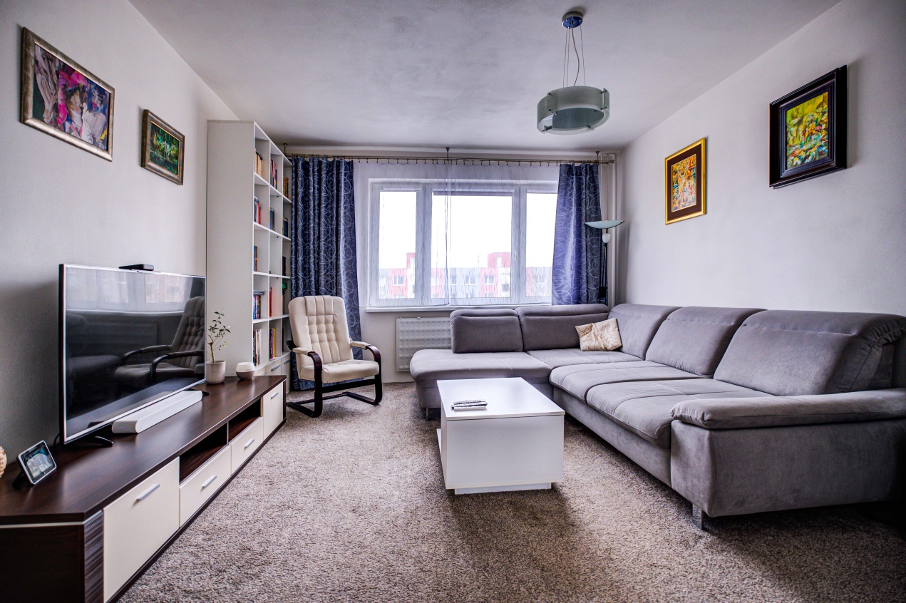 NA PREDAJ, 3-izbový byt, Banská Štiavnica